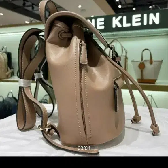 [BUNJANG] Anne Klein Mini Beige Backpack / 앤클라인 가방.백팩~(새상품) 텍.붙어있는 선물용 가방^^