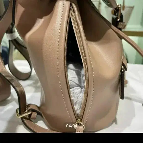 [BUNJANG] Anne Klein Mini Beige Backpack / 앤클라인 가방.백팩~(새상품) 텍.붙어있는 선물용 가방^^