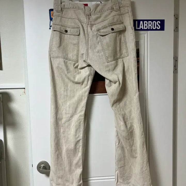[SOLD OUT] 꼼데가르송 옴므 프론트 포켓 코듀로이 팬츠