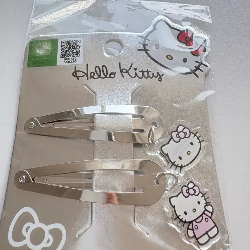 [BUNJANG] Sanrio Hello Kitty Hairpin / 산리오 키티 머리핀 헤어핀