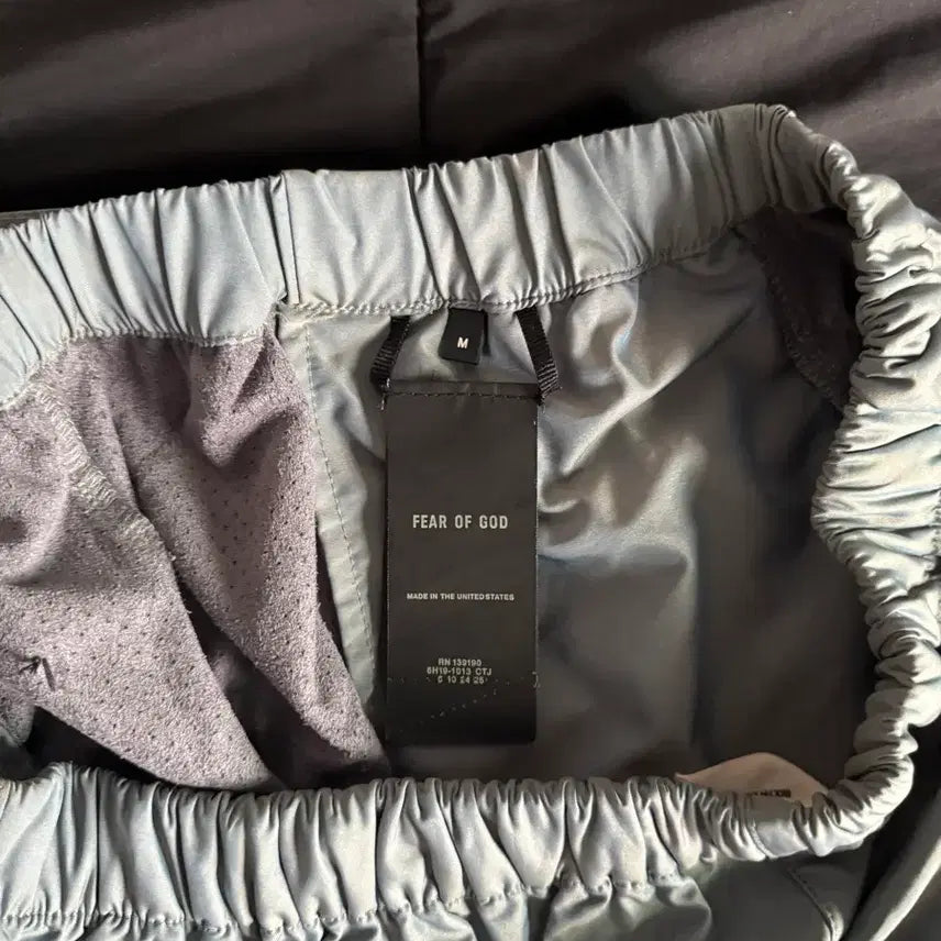 [SOLD OUT] FEAR OF GOD 6th 밀리터리 쇼츠 M