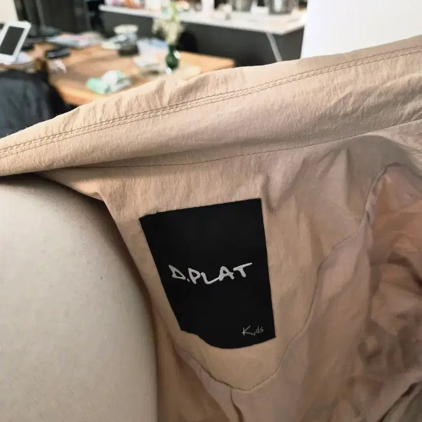 [BUNJANG] D.PLAT ABBY Trench Coat (M) / [새상품] D.PLAT 디플랫 프리미엄 트렌치코트 (M)