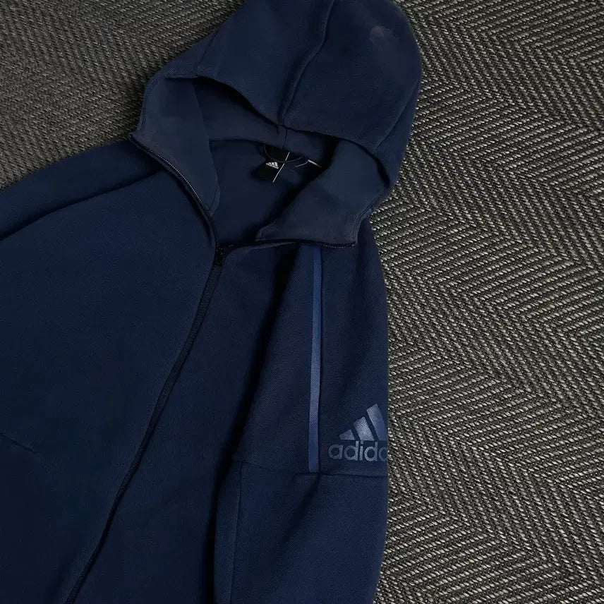 [BUNJANG] Adidas Z.N.E. Aeroready Hooded Zip-up Navy Jacket / 아디다스 Z.N.E. 에어로레디 후드집업 네이비y 4902