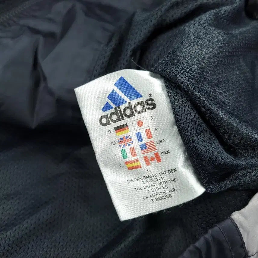 [BUNJANG] Adidas 90s Black Gray Raglan Mesh Tracksuit Set / 아디다스 90s 블랙 그레이 배색 로고 삼선 레글런 이너메쉬 올드스쿨 바