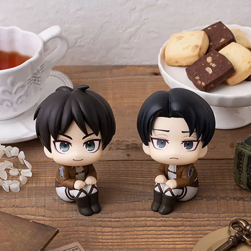 [BUNJANG] Attack on Titan Eren &amp; Levi Look Up Figure Set / [미개봉/특전O] 에렌 리바이 룩업 피규어 세트 진격의 거인 리바이 에렌
