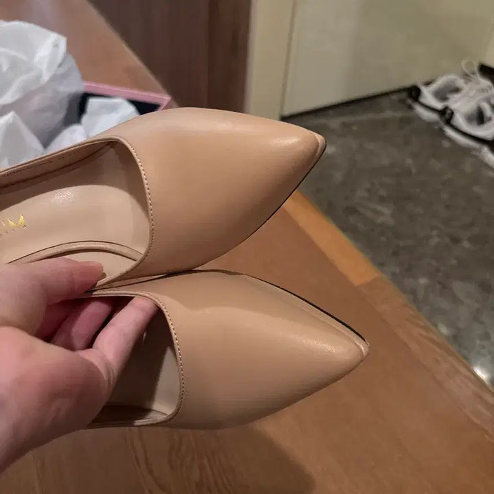 [BUNJANG] Jinny Kim J Platform Pumps 9cm - Beige/Black / 새상품) 지니킴 제이 플랫폼 펌프스 9cm 235 /베이지 블랙 2개 있