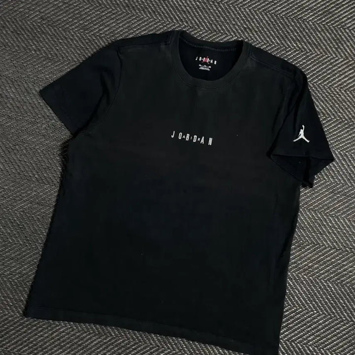 [BUNJANG] Nike Air Jordan Black Short Sleeve T-shirt / 나이키 에어 조던 반팔 티셔츠 블랙y 4909
