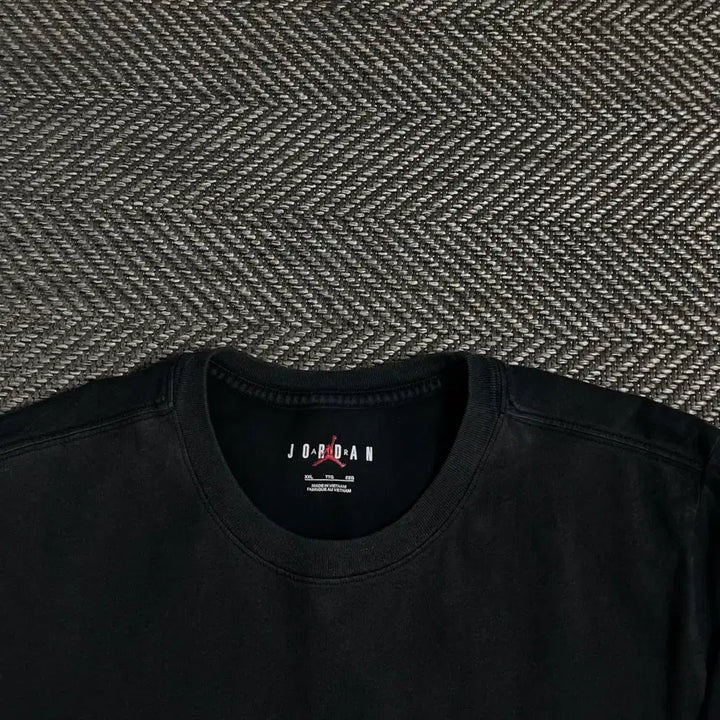 [BUNJANG] Nike Air Jordan Black Short Sleeve T-shirt / 나이키 에어 조던 반팔 티셔츠 블랙y 4909