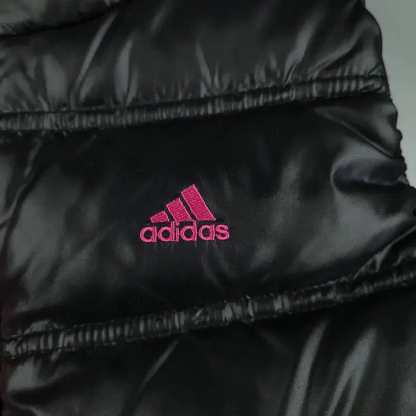 [BUNJANG] Adidas Hooded Duck Down Vest / 아디다스 반광 블랙 퍼플 배색 로고 J 커플 덕다운 오리털 후드 패딩조끼