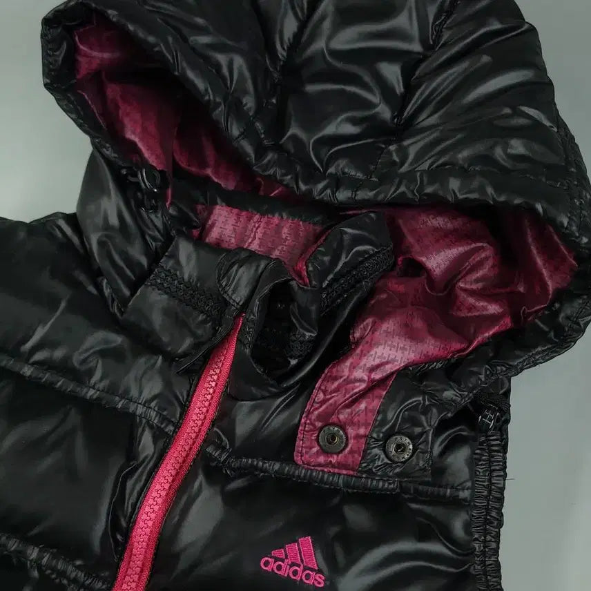 [BUNJANG] Adidas Hooded Duck Down Vest / 아디다스 반광 블랙 퍼플 배색 로고 J 커플 덕다운 오리털 후드 패딩조끼