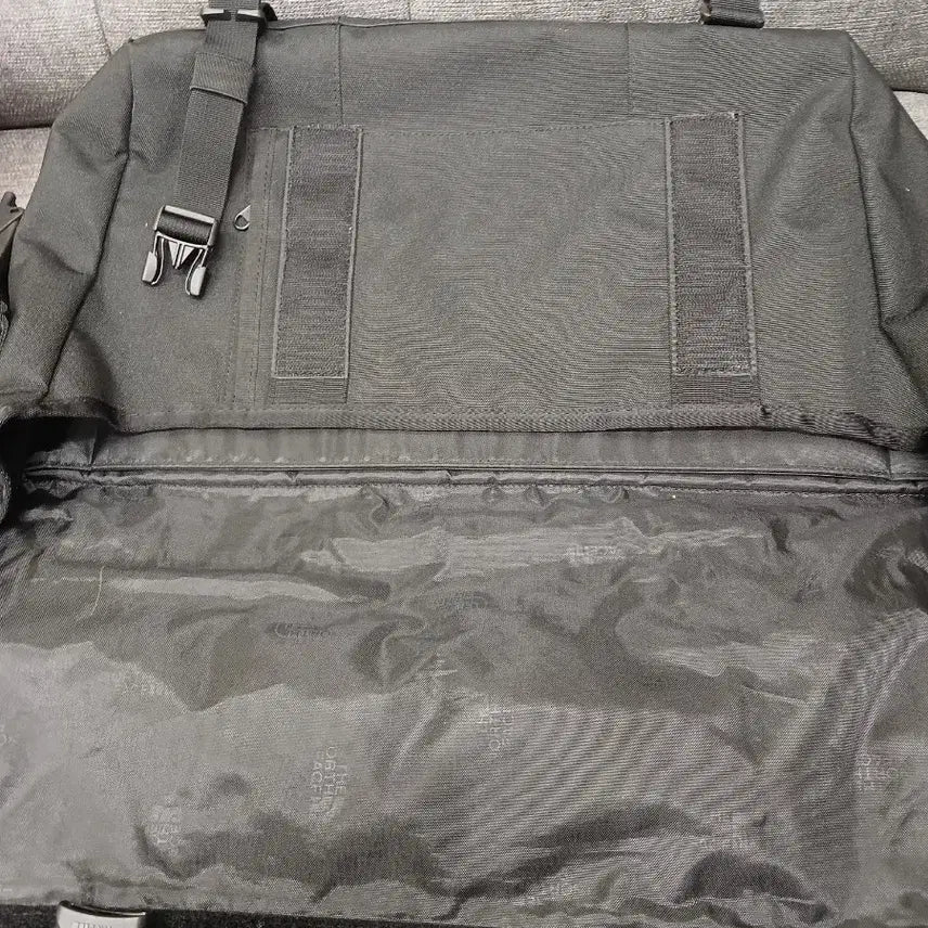 [BUNJANG] The North Face Super Messenger Bag / 노스페이스 슈퍼 메신저백 가방