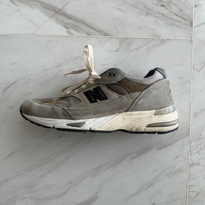 [BUNJANG] Zound New Balance 991 Sneakers / 자운드 뉴발란스 991 280