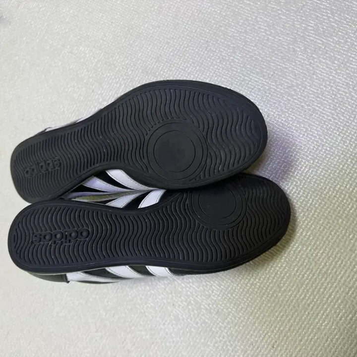 [BUNJANG] Adidas Tae Kwon Do Shoes 235 / 아디다스태권도화 235