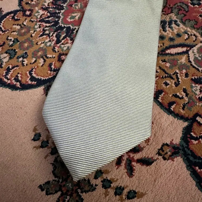 [BUNJANG] Burberry Necktie (Discolored) / 버버리 BURBERRY 명품 넥타이 악세사리 (변색/탈색)