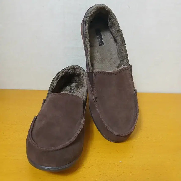 [BUNJANG] Crocs Moccasin Brown Shoes / 크록스모카신