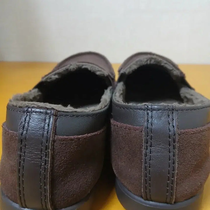 [BUNJANG] Crocs Moccasin Brown Shoes / 크록스모카신