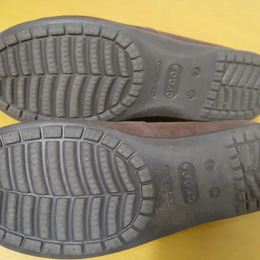 [BUNJANG] Crocs Moccasin Brown Shoes / 크록스모카신