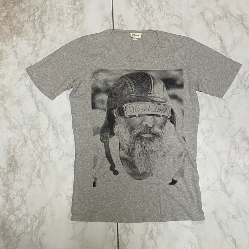 [SOLD OUT] 디젤 반팔티셔츠 머슬핏 100 사이즈