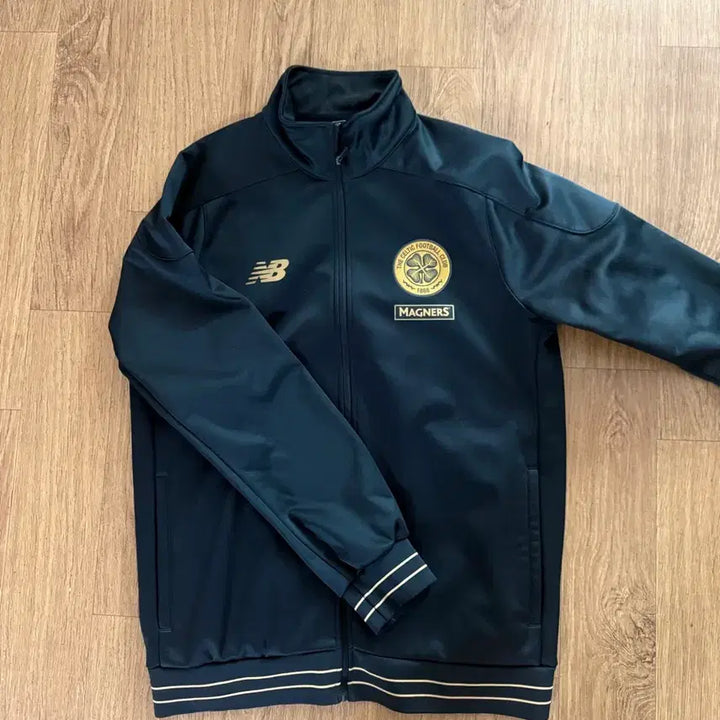 [BUNJANG] New Balance Celtic Track Top / 뉴발란스 셀틱 트랙탑