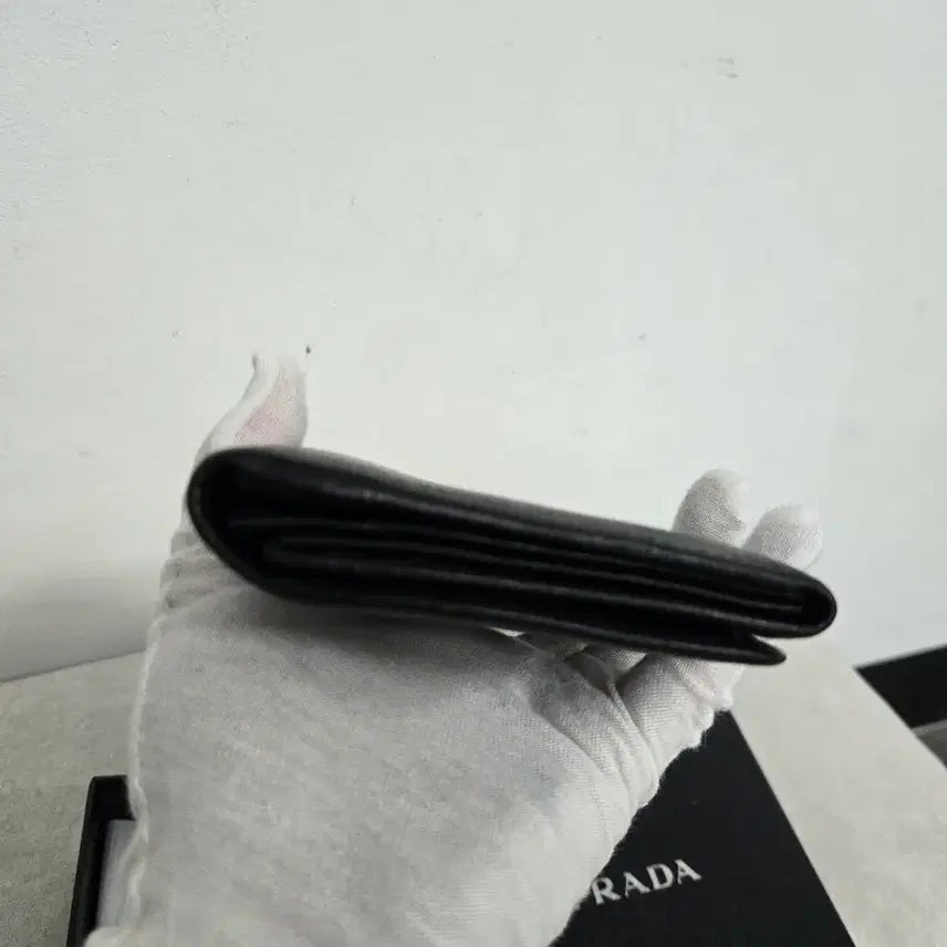 [BUNJANG] Prada Saffiano Leather Long Wallet / [보증서 정품] 프라다 사피아노 가죽 장지갑