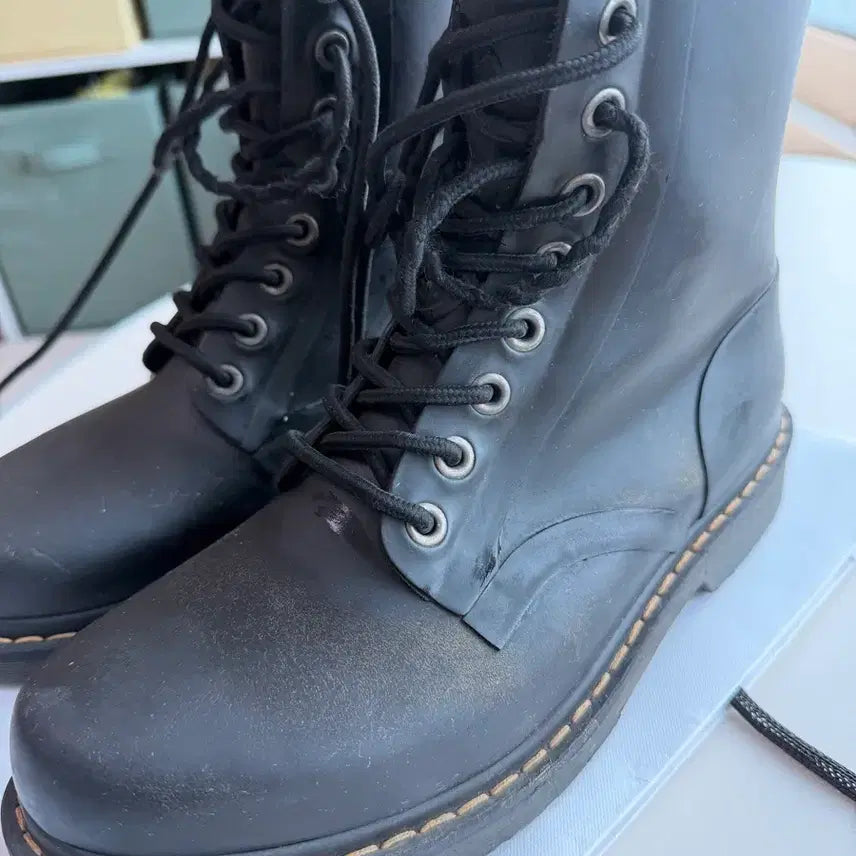 [BUNJANG] Dr. Martens Black Walker Boots / 닥터마틴 블랙 워커부츠 270 팝니다 (사용감 있음/ 박스 미포함)