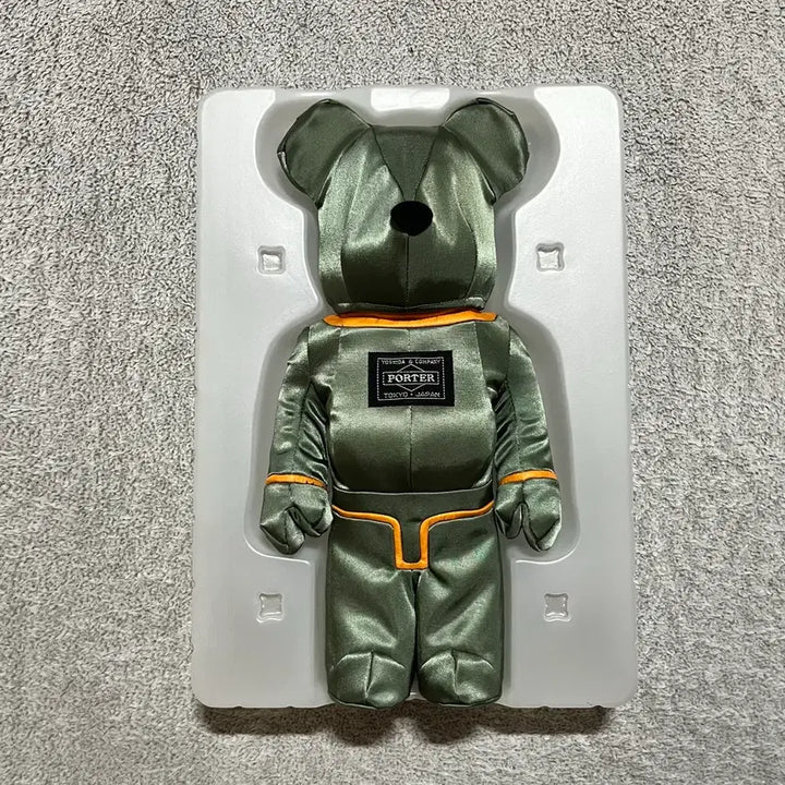 [BUNJANG] Medicom Toy BE@RBRICK x Porter Yoshida Sage 400% / 400% 요시다 포터 세이지 베어브릭 판매