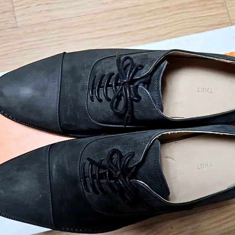[SOLD OUT] TNGT 더비슈즈 블랙 265