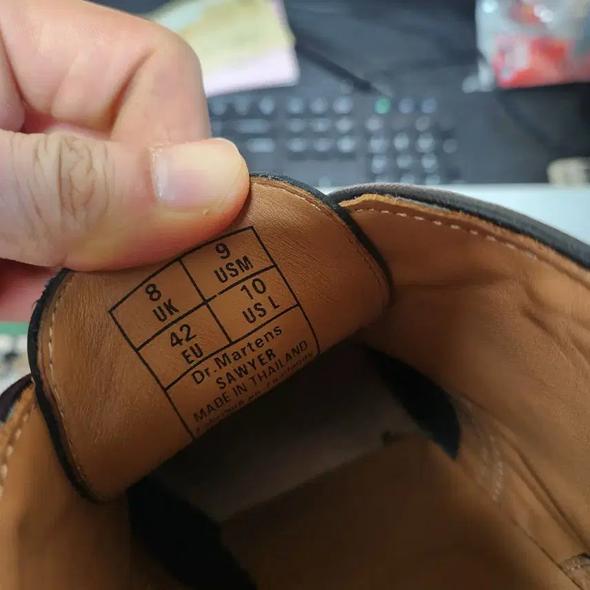 [BUNJANG] Dr. Martens Sawyer Desert Boots / 닥터마틴 Sawyer  데저트부츠