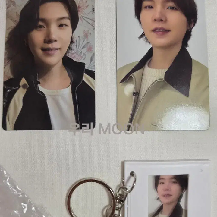 [BUNJANG] BTS Suga Photocard + Keyring Set / 방탄소년단 아리랑 Arirang 슈가 윤기 포토카드 + 키링 세트