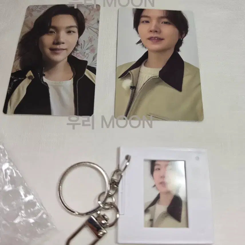 [BUNJANG] BTS Suga Photocard + Keyring Set / 방탄소년단 아리랑 Arirang 슈가 윤기 포토카드 + 키링 세트