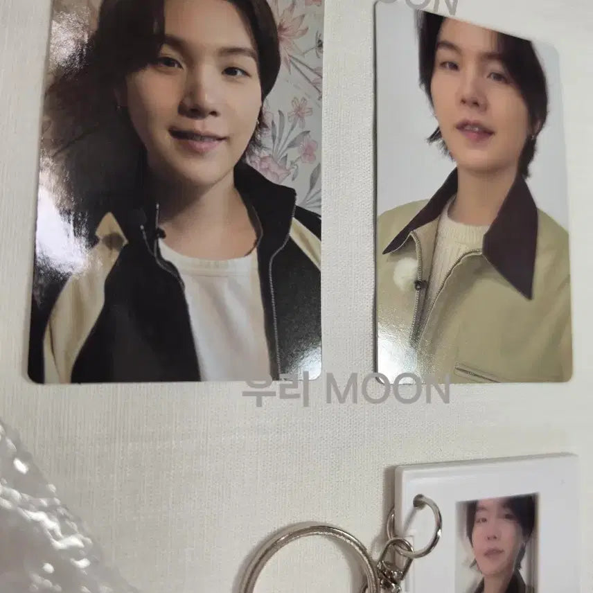 [BUNJANG] BTS Suga Photocard + Keyring Set / 방탄소년단 아리랑 Arirang 슈가 윤기 포토카드 + 키링 세트