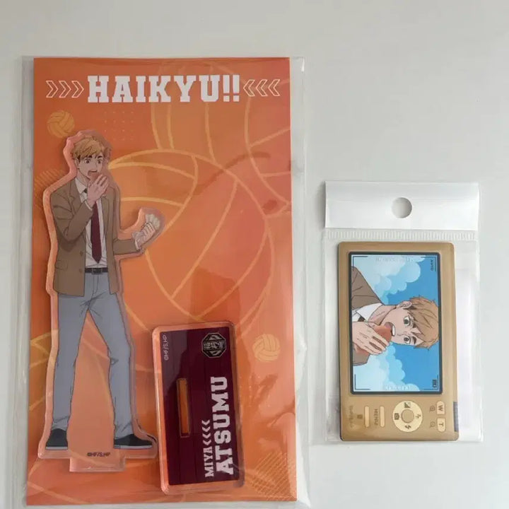[BUNJANG] Haikyuu! Miya Atsumu Acrylic Stand and Camera Sticker Bundle / 하이큐 쉬는시간 팝업 아츠무 아크릴스탠드 카메라 스티커 일괄
