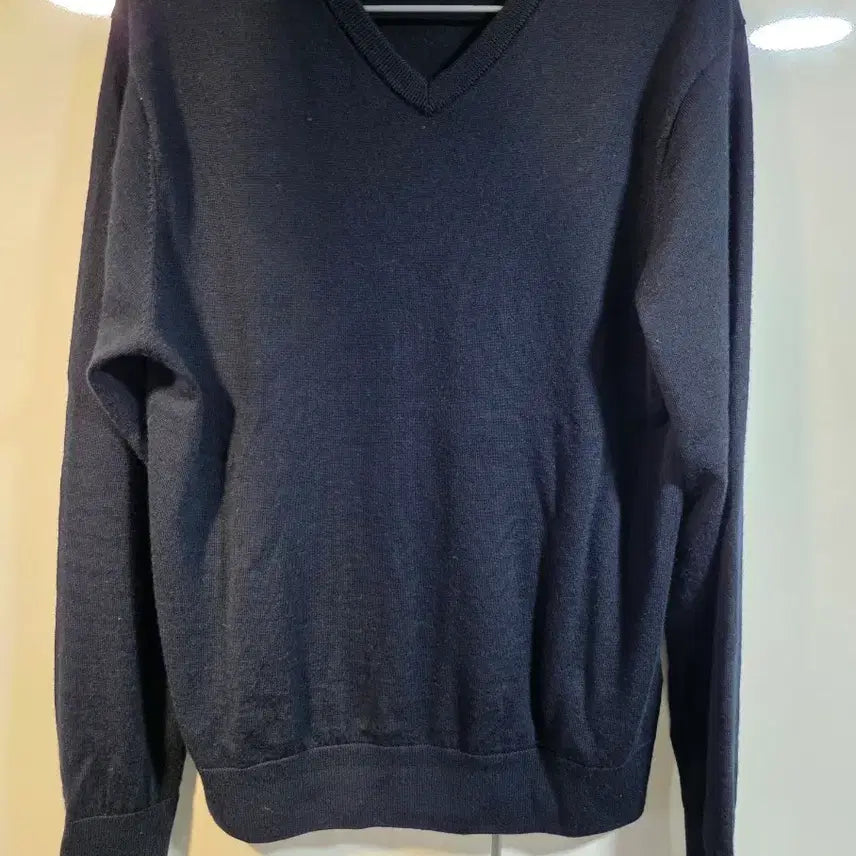 [BUNJANG] ZARA V-Neck Wool Knit Limited Edition Navy L / 자라 울 v넥 니트 리미티드 에디션 네이비 L