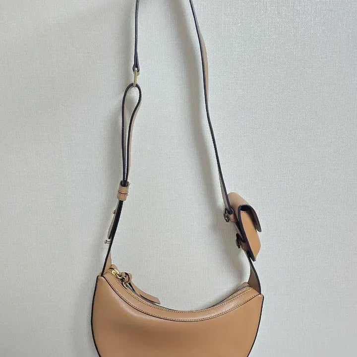 [BUNJANG] Oryany Rookie Crossbody Bag / 오야니 루키 크로스바디백