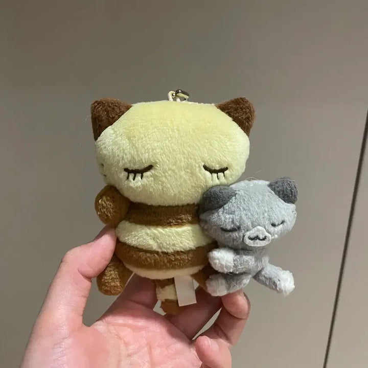 [BUNJANG] Sanrio Nyumuneko Mascot Plush / (택포)산리오 고전 고양이 냐무네코 마스코트 인형