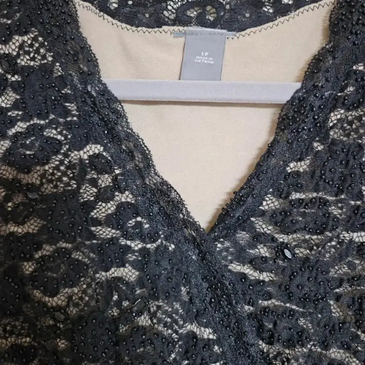 [BUNJANG] Biz Race Blouse / 비즈레이스 블라우스