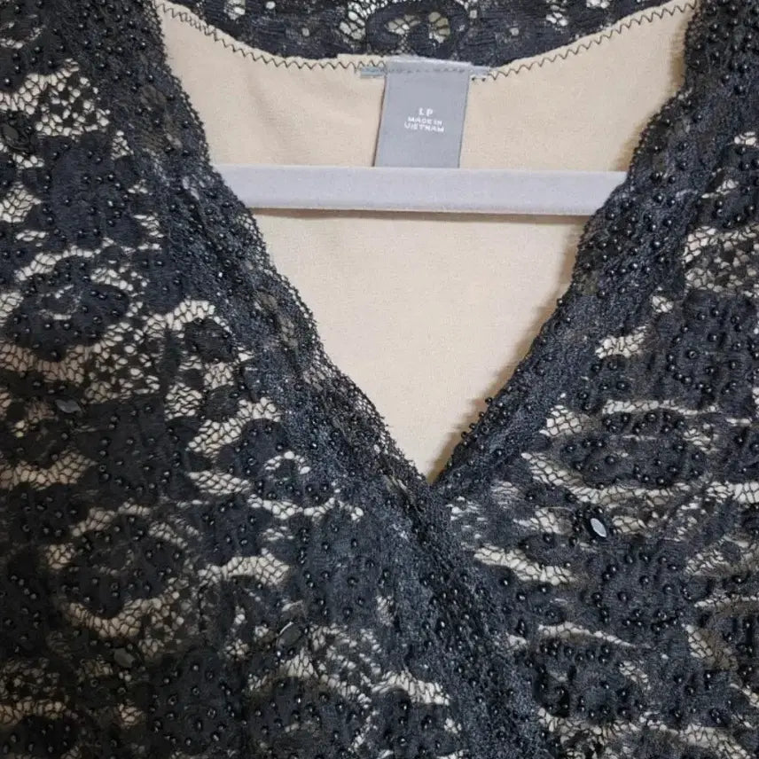 [BUNJANG] Biz Race Blouse / 비즈레이스 블라우스