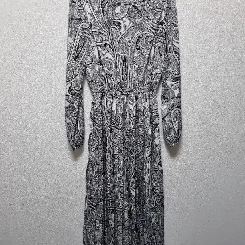 [BUNJANG] You Know I Paisley Long Dress / 327-07/유노이아페이즐리 롱 원피스 긴팔 FREE/별하