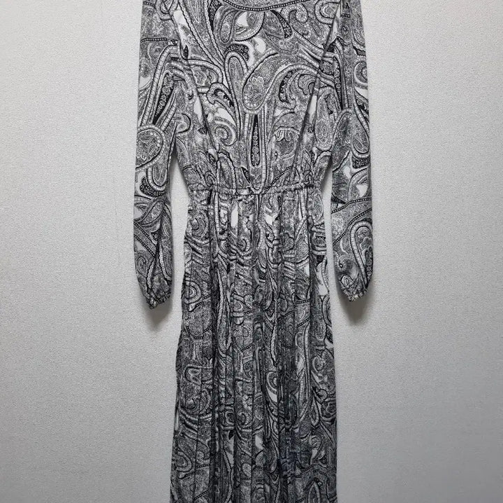 [BUNJANG] You Know I Paisley Long Dress / 327-07/유노이아페이즐리 롱 원피스 긴팔 FREE/별하