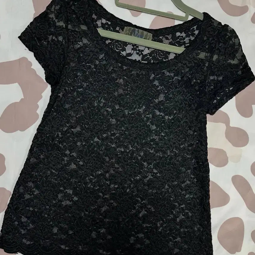 [BUNJANG] Lovely Punk See-through Lace Top / 러블리 펑크 갸루 레이어드 하기 좋은 시스루 레이스 탑