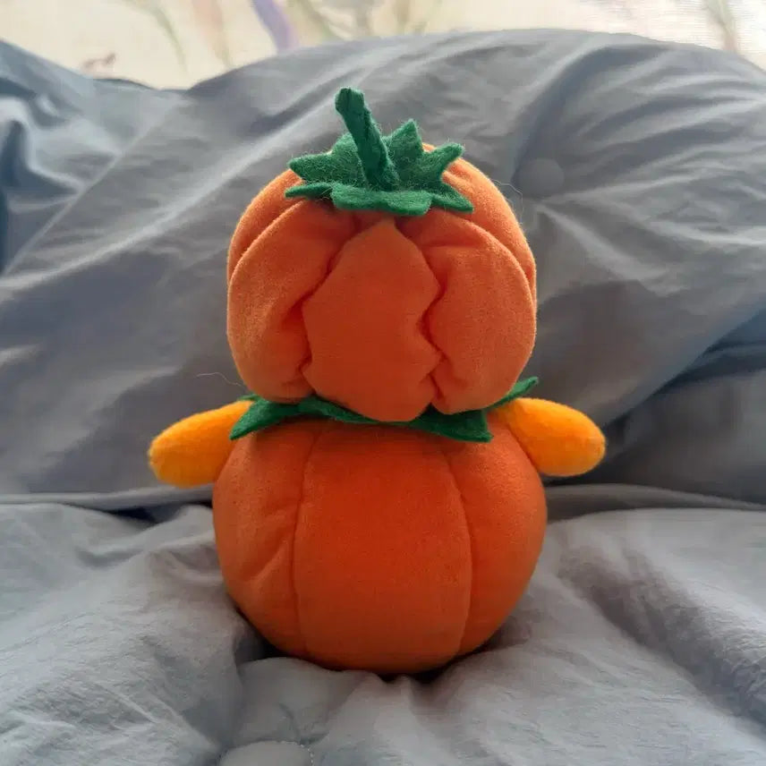 [BUNJANG] Disney Genuine Winnie the Pooh Halloween Pumpkin Costume Vintage Doll / 디즈니 정품 곰돌이푸 할로윈 호박 코스튬 빈티지 인형