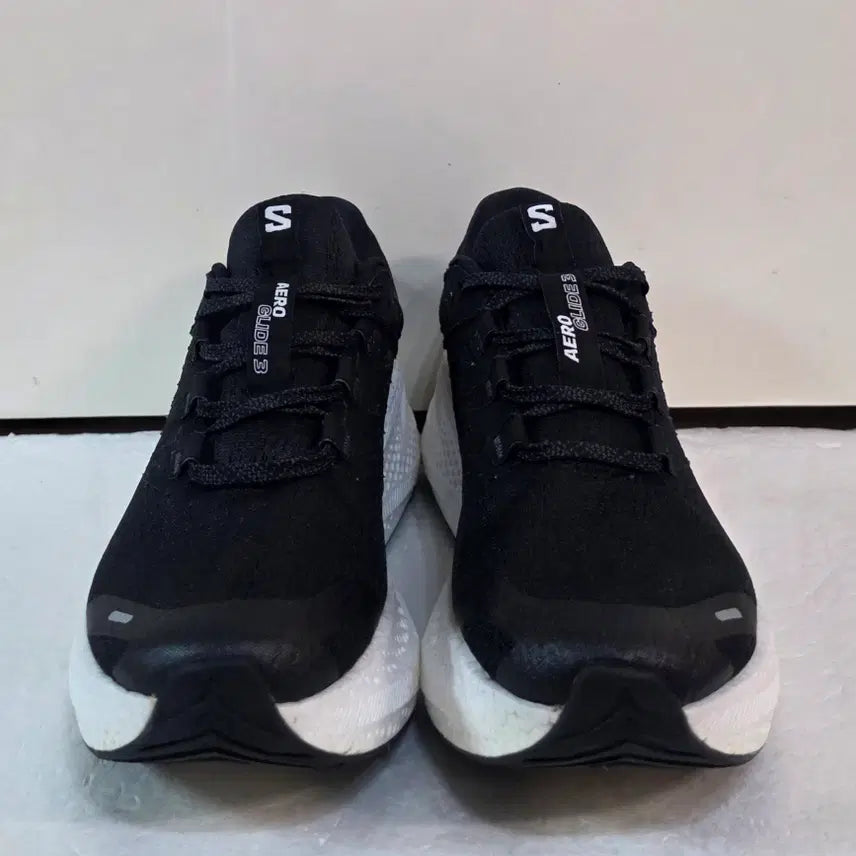 [BUNJANG] Salomon Aeroglide 3 Black White - Discontinued Model / [280] 살로몬 에어로 글라이드3 블랙화이트ㅡ단종매물