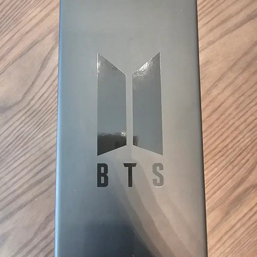 [BUNJANG] BTS Army Bomb Ver. 4 Light Stick / 미개봉)BTS 방탄소년단 응원봉 아미밤 ver.4 아미밤4 사미밤