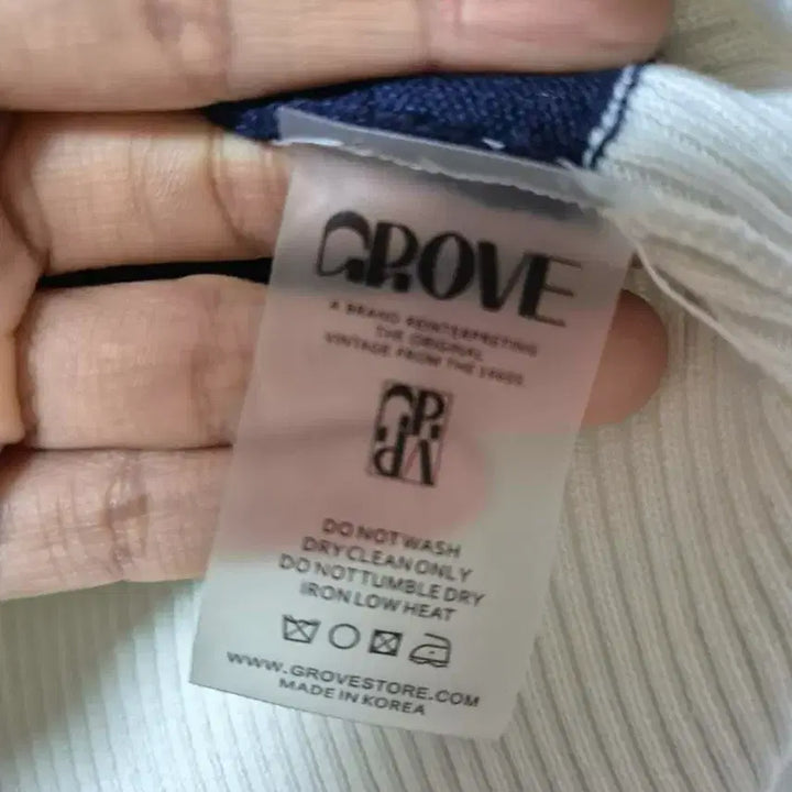 [BUNJANG] Grove Knit Crop Top / 그로브 니트 크롭니트 카라니트