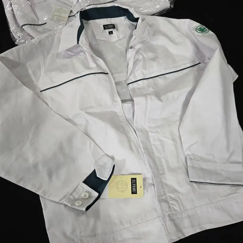 [BUNJANG] Generic White Work Uniform Top / 흰색작업복(2장)위생복 상의 점퍼 새상품