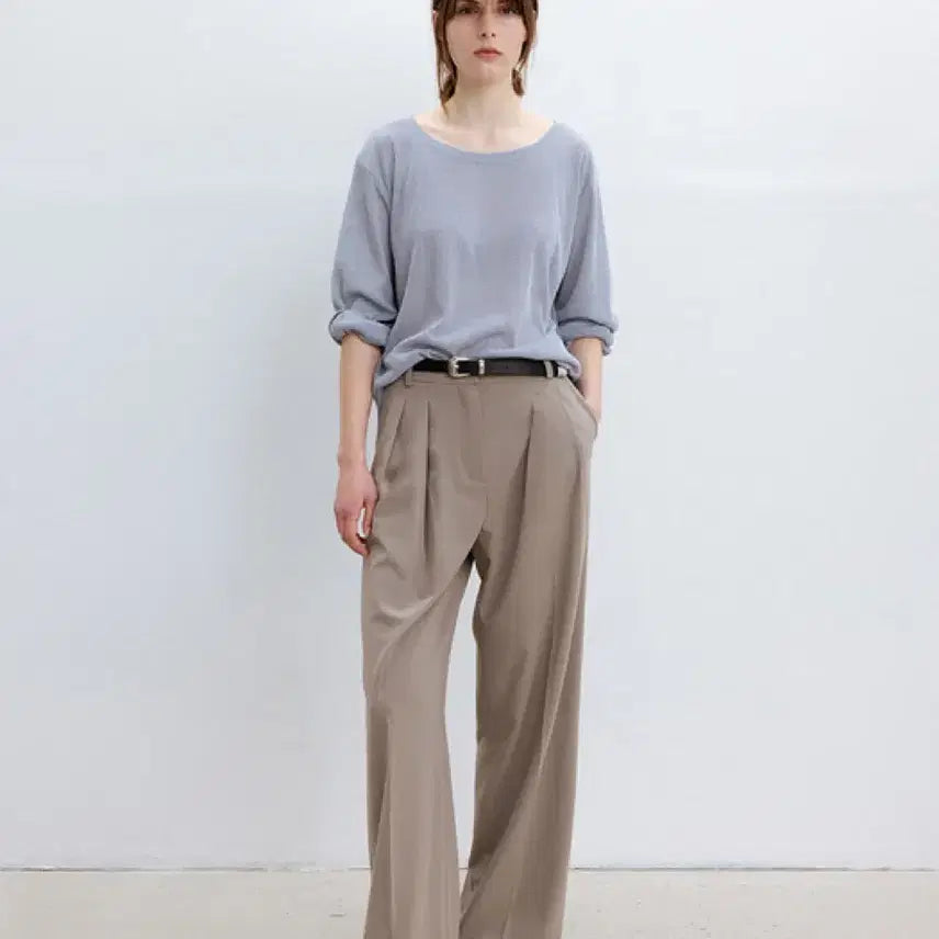 [BUNJANG] OAH Loose Fit Two-tuck Slacks Beige Trousers / 오어 루즈핏 투턱 슬랙스 베이지 0사이즈