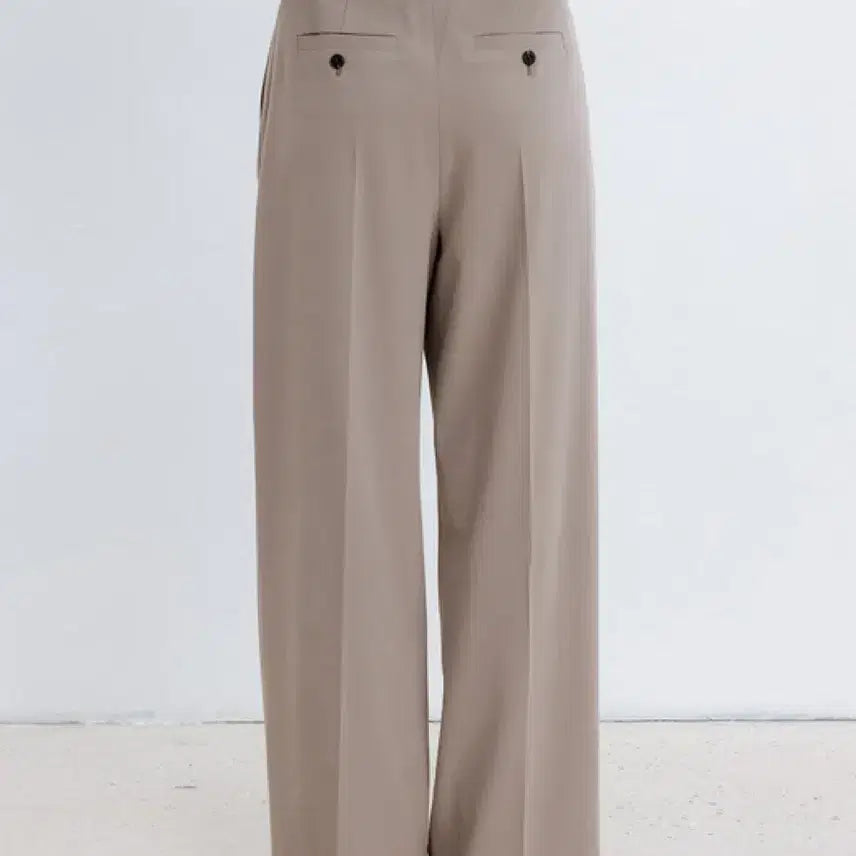[BUNJANG] OAH Loose Fit Two-tuck Slacks Beige Trousers / 오어 루즈핏 투턱 슬랙스 베이지 0사이즈