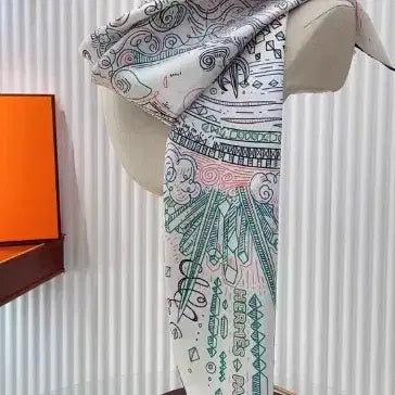 [SOLD OUT] 에르메스 90cm 스카프 정품 미사용 (Hermes)