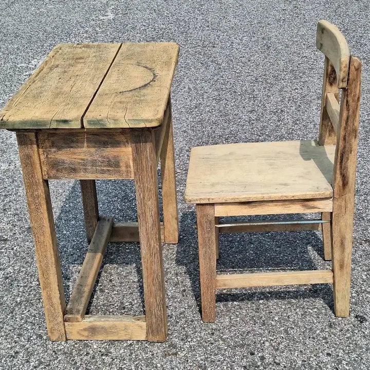 [BUNJANG] Vintage Elementary School Wooden Chair and Desk / 근대사 수집 자료 옛날 국민학교 나무 의자 걸상