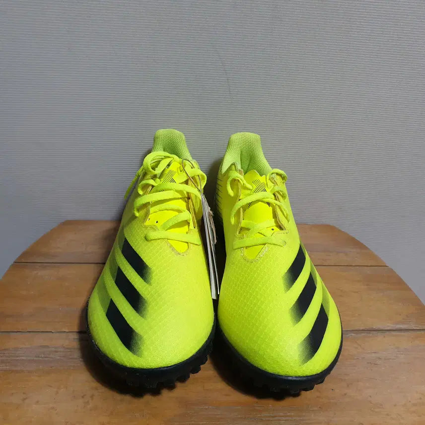 [SOLD OUT] 아디다스풋살화/260